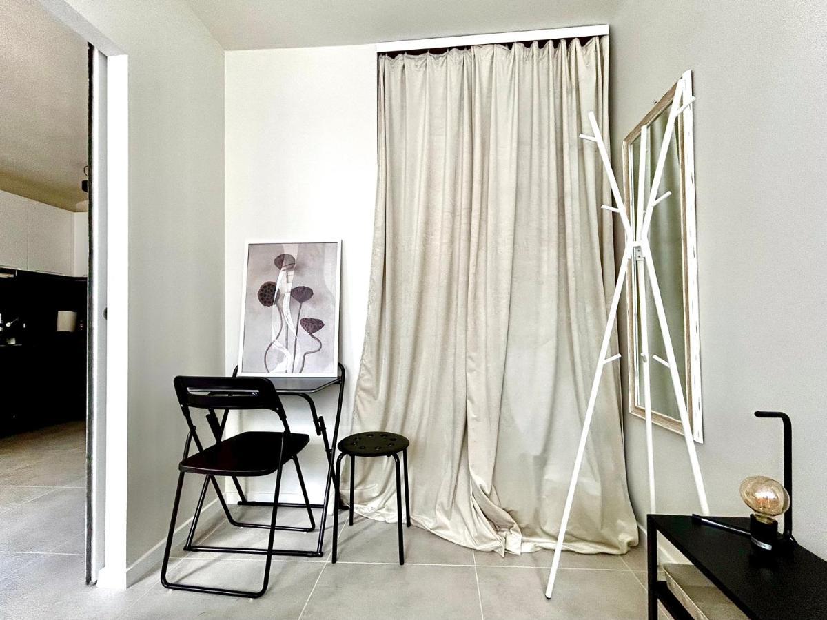 Sky Apartment Comfy Suite Pereca Varsovia Exterior foto